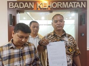 Cinta Mega Dilaporkan ke BK DPRD DKI Buntut Viral Diduga Main Slot Cinta Mega Dilaporkan ke BK DPRD DKI Buntut Viral Diduga Main Slot