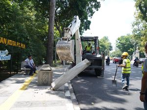 Akhir Cerita Proyek Gagal Lampu Pocong Medan Akhir Cerita Proyek Gagal Lampu Pocong Medan