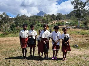 Like Kamu Bisa Bantu Masa Depan Anak-anak NTT, Cek di Sini!