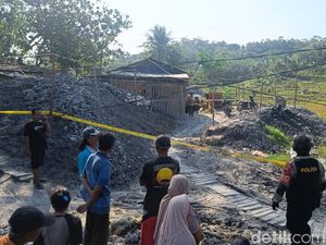 8 Penambang Emas Terjebak di Banyumas Asal Kabupaten Bogor 8 Penambang Emas Terjebak di Banyumas Asal Kabupaten Bogor