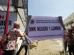 Permudah Akses Pendidikan, Ganjar Resmikan Sekolah Gratis di Banyumas