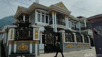 Potret Kampung Miliarder Tempat Para Sultan dari Garut