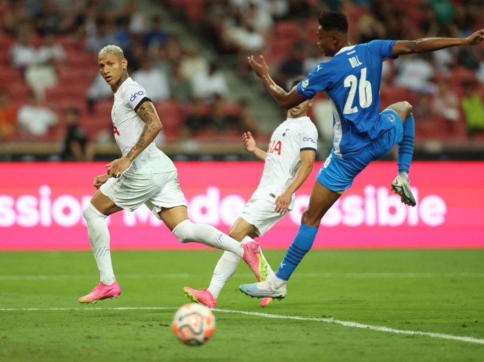 Soccer Football - Pre Season Friendly - Tottenham Hotspur v Lion City Sailors FC - National Stadium, Kallang, Singapore - July 26, 2023 Tottenham Hotspurs Richarlison scores their fifth goal to complete his hat-trick REUTERS/Edgar Su