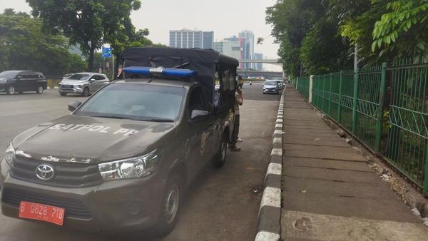 Potret Hutan Kota Cawang Diduga Jadi Sarang LGBT Kini Dijaga 24 Jam