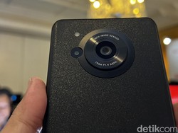 Harga dan Spesifikasi Sharp Aquos R7S