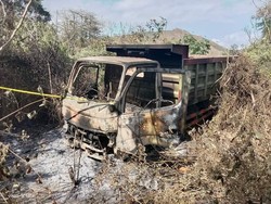 Truk yang Tabrak 1 Keluarga hingga Tewas Terseret Dibakar Massa
