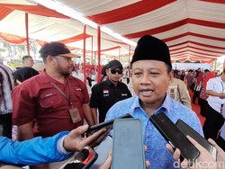Ratusan Warga Cimahi Keracunan, Wagub Jabar: Saya Tak Bisa Menghakimi