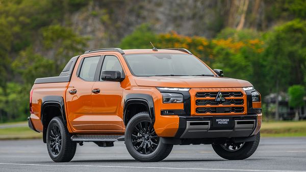 Tampang Mitsubishi Triton Terbaru, Makin Sangar!