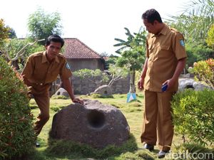Pengakuan Warga di Ponorogo Dapat Warisan Batu Lumpang dari Mbah Buyut Pengakuan Warga di Ponorogo Dapat Warisan Batu Lumpang dari Mbah Buyut