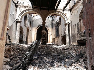 Gereja Jadi Korban Kebakaran Hutan di Palermo Italia
