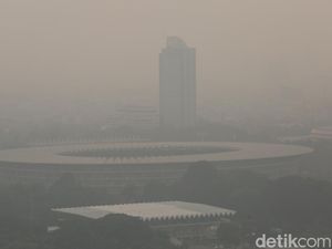 MA Mulai Adili Gugatan Polusi Jakarta: Melanie Soebono cs Vs Jokowi dkk!