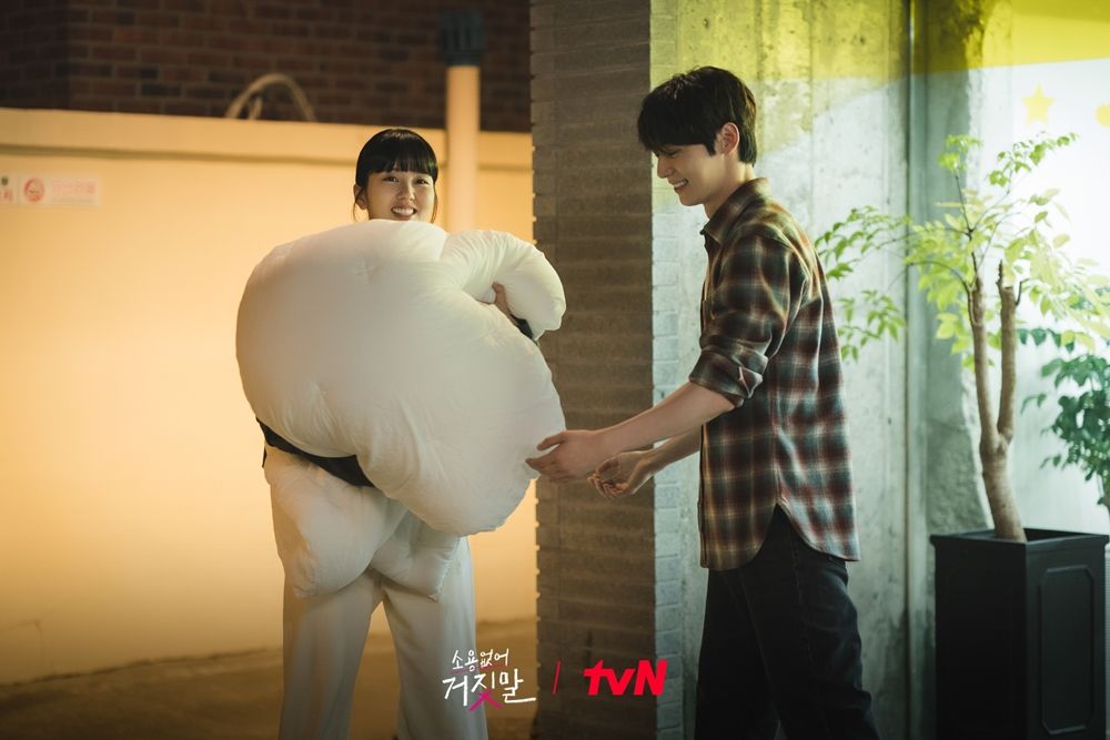 Hwang Min Hyun dan Kim So Hyun dalam teaser My Lovely Liar