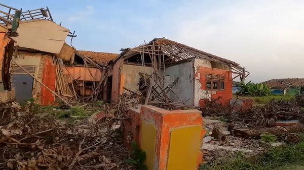 Potret Kampung Mati di Lebak Banten yang Tambah Seram Kala Malam