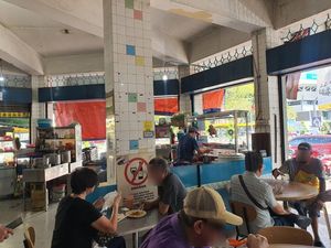 Kopitiam Ini Pajang Poster Larang Pembeli Ngopi Sambil Diskusi Politik Kopitiam Ini Pajang Poster Larang Pembeli Ngopi Sambil Diskusi Politik