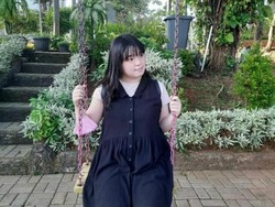 Marie Shantica Wibisana Selebgram Gen-Z Jago Gambar Penggemar Doraemon