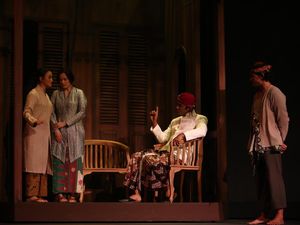 3 Fakta Pentas Teater Ariyah dari Jembatan Ancol 3 Fakta Pentas Teater Ariyah dari Jembatan Ancol