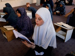 Lirik Allahummarhamna Bil Quran: Arab, Latin, Artinya