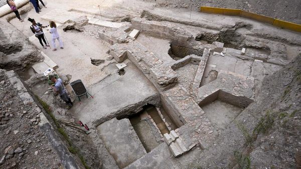 Potret Reruntuhan Teater Kaisar Romawi Kuno yang Ditemukan Dekat Vatikan