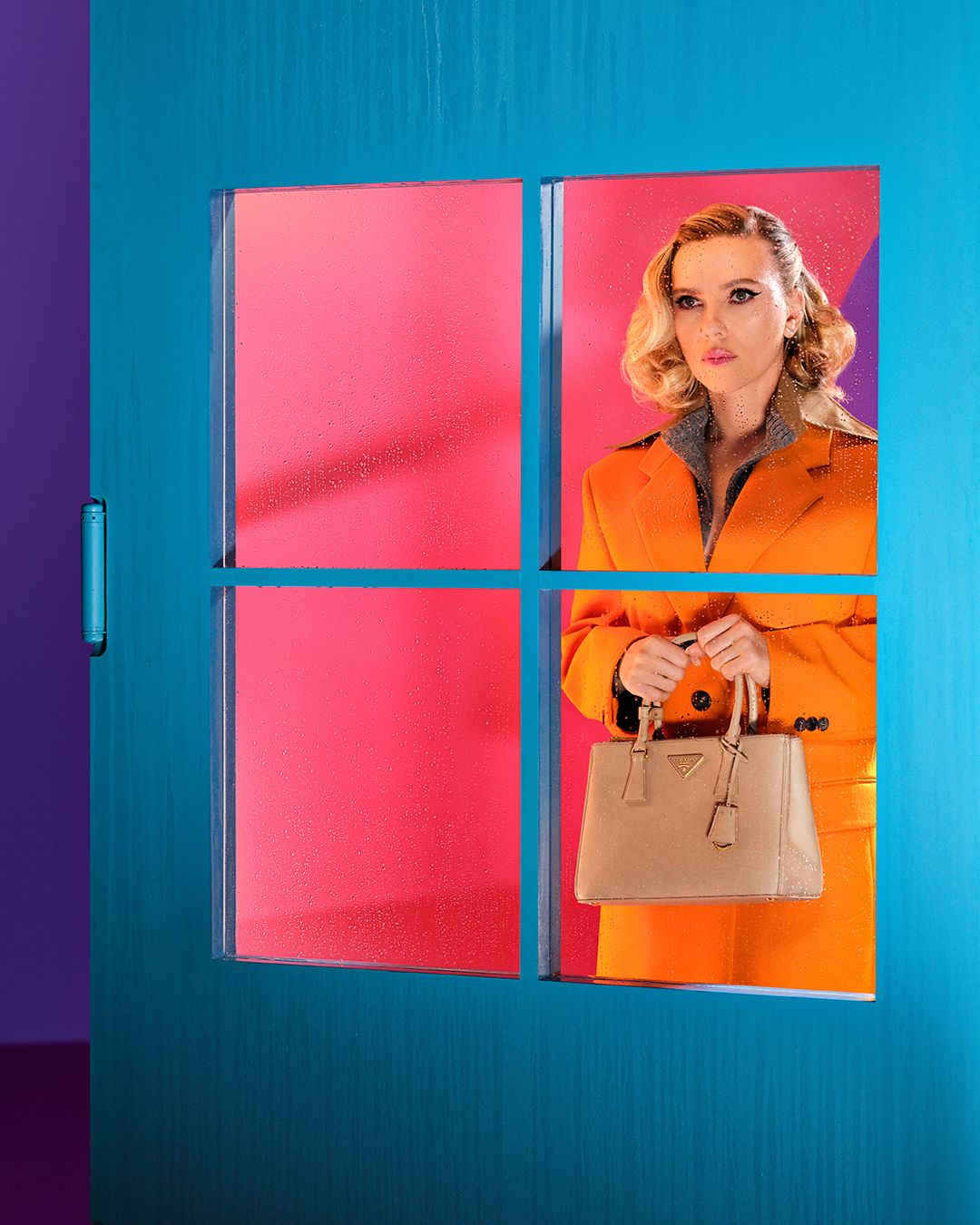 Scarlett Johansson untuk campaign Prada Galleria