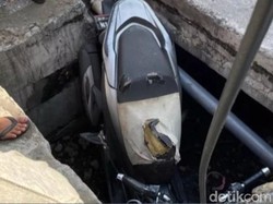 Hendak Antar Anak Sekolah, Pria di Medan Ditabrak Sampai Masuk Parit