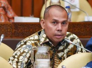 Angin Segar Pergantian Dirut Pupuk Indonesia