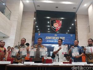 Bareskrim Tangkap 6 Tersangka Kasus Pendaftaran IMEI Ilegal