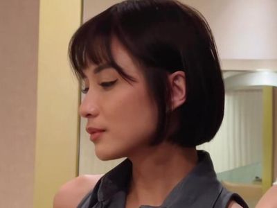7 Gaya Terbaru Chelsea Olivia yang Tampil Tomboy dan Berponi