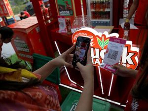 Dorong UMKM Kuliner Naik Kelas Dorong UMKM Kuliner Naik Kelas