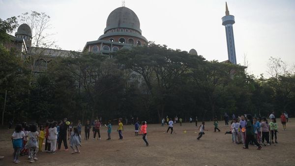 Intip Kegiatan Santri di Ponpes Al-Zaytun