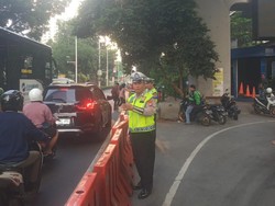 Jam Berangkat Kerja, Lalu Lintas Jakarta Macet di Sejumlah Titik