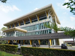 Dekan FISIP UIR Mundur Usai Viral Alumni Ngaku Dilecehkan-Dipaksa Oral Seks