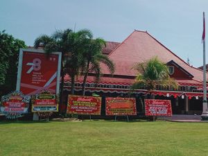 Karangan Bunga Banjiri Pendopo Kabupaten Klaten pada Hari Jadi Ke-219