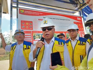 Basuki Ungkap Bukti Pembebasan Lahan Sodetan Ciliwung Mandek 5 Tahun Basuki Ungkap Bukti Pembebasan Lahan Sodetan Ciliwung Mandek 5 Tahun