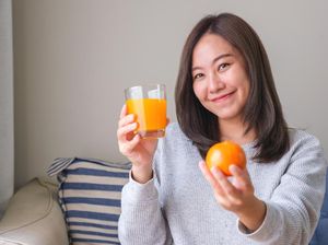 15 Manfaat Jus Jeruk untuk Kesehatan, Bisa Cegah Penyakit Batu Ginjal! 15 Manfaat Jus Jeruk untuk Kesehatan, Bisa Cegah Penyakit Batu Ginjal!