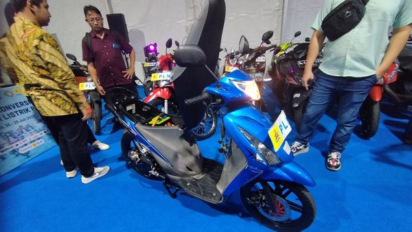 Motor BBM Disulap Jadi Motor Listrik, Ini Hasilnya