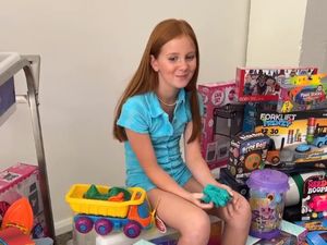 Bocah Miliuner Sudah Bisa Pensiun di Usia 12, Penghasilannya Rp 2 M Per Bulan Bocah Miliuner Sudah Bisa Pensiun di Usia 12, Penghasilannya Rp 2 M Per Bulan