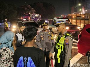 Razia Malam di Surabaya, Ada Pengendara Kabur Bawa Narkoba Razia Malam di Surabaya, Ada Pengendara Kabur Bawa Narkoba