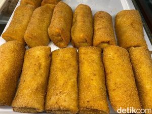 Yummy! 10 Risol Renyah Padat Buat Camilan Akhir Pekan Yummy! 10 Risol Renyah Padat Buat Camilan Akhir Pekan