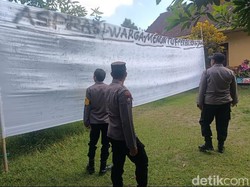 Warga Blitar Tolak Perbaikan Jalan Ditukar dengan Kontrak Politik Parpol