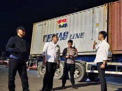 Polisi Sita 920 Karung Batu Hitam Galena Ilegal di Pelabuhan Gorontalo