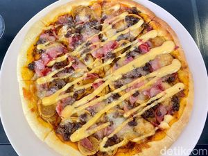 Resep Pizza Meat Lover ala Restoran yang Gurih dan Gampang Dibuat Resep Pizza Meat Lover ala Restoran yang Gurih dan Gampang Dibuat