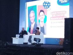 Ganjar Bagikan 5 Voucher Konseling Mental, Penonton Ramai Berebut
