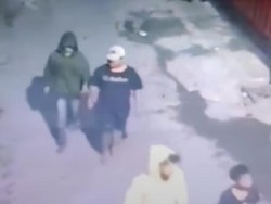 2 Pemuda Curi Pagar Rumah Warga di Makassar Ditangkap, 5 Masih Diburu