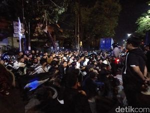 Pesilat Anak yang Terjaring Razia Wajib Dijemput Ortu Agar Bisa Pulang Pesilat Anak yang Terjaring Razia Wajib Dijemput Ortu Agar Bisa Pulang