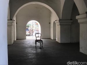 Ada 1 Kursi Tepat di Tengah Bangunan Panggung Krapyak, Apa Fungsinya? Ada 1 Kursi Tepat di Tengah Bangunan Panggung Krapyak, Apa Fungsinya?