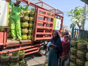 Cegah Kelangkaan, 58.000 Tabung LPG 3 Kg Disalurkan ke Kediri Cegah Kelangkaan, 58.000 Tabung LPG 3 Kg Disalurkan ke Kediri