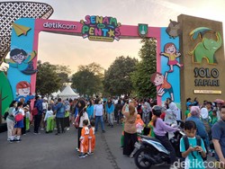 Jelang Senam dan Pentas Ceria Anak Indonesia, Solo Safari Rame Banget!