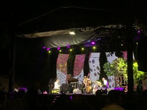 400 Pengunjung Padati Hari Pertama Ubud Village Jazz Festival 2023 400 Pengunjung Padati Hari Pertama Ubud Village Jazz Festival 2023