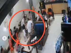 Sederet Fakta Dokter Pukul Balita Gegara Terganggu Main Catur Sederet Fakta Dokter Pukul Balita Gegara Terganggu Main Catur