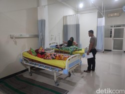 34 Warga Lamongan Diduga Keracunan Makanan Hajatan